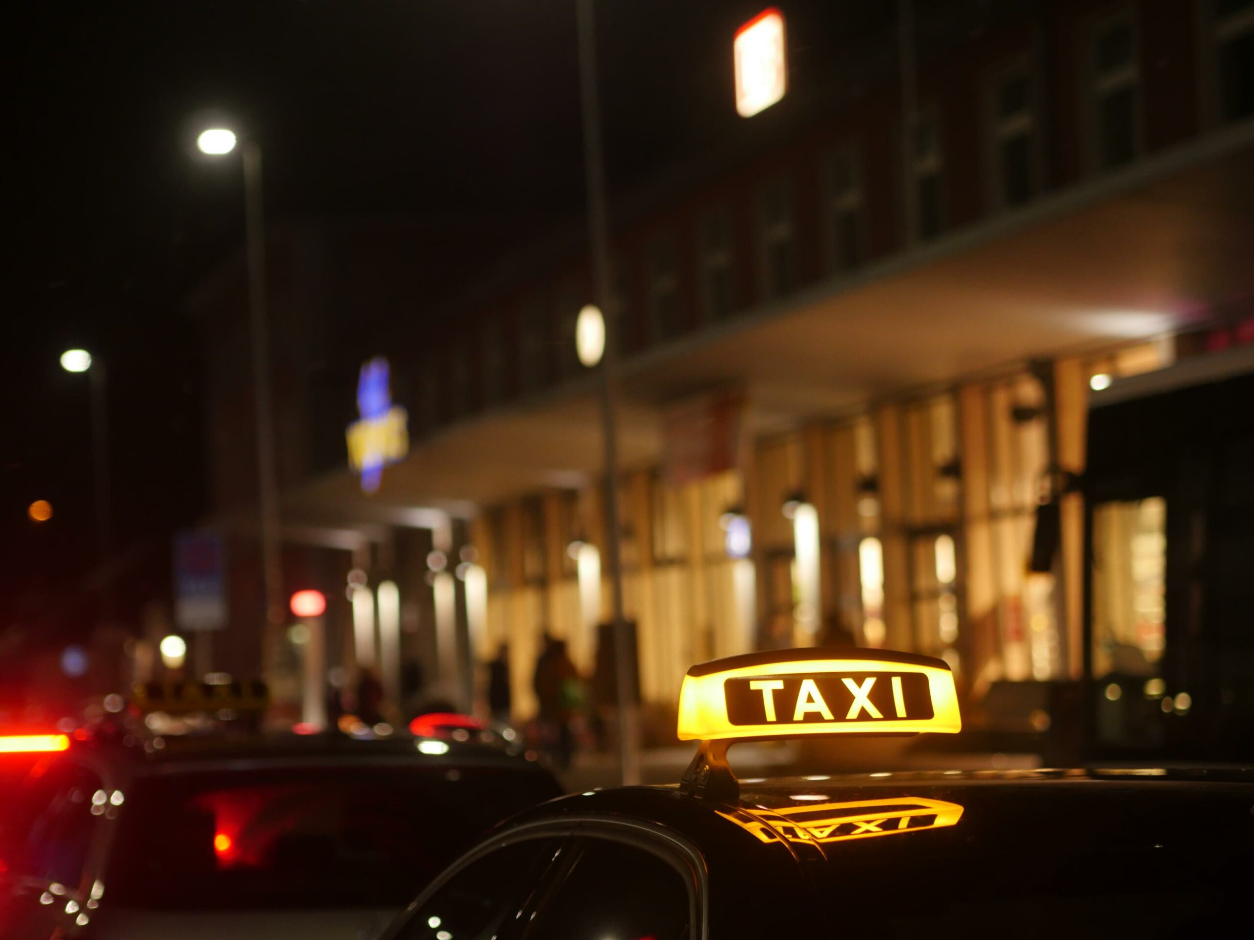 Taxi